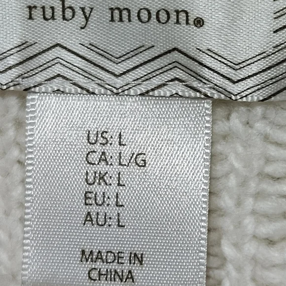 Ruby Moon Sweater - Picture 3 of 3